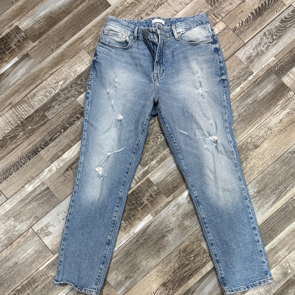 Good American Faded Blue Boyfriend Jeans